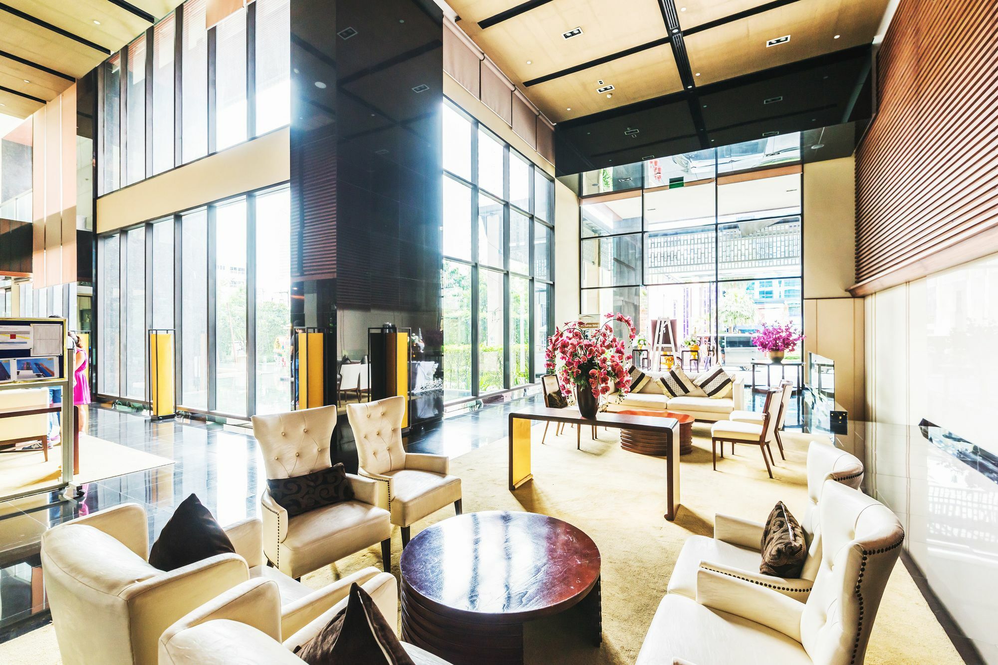 The Address Sathorn By Favstay Bangkok Exterior foto