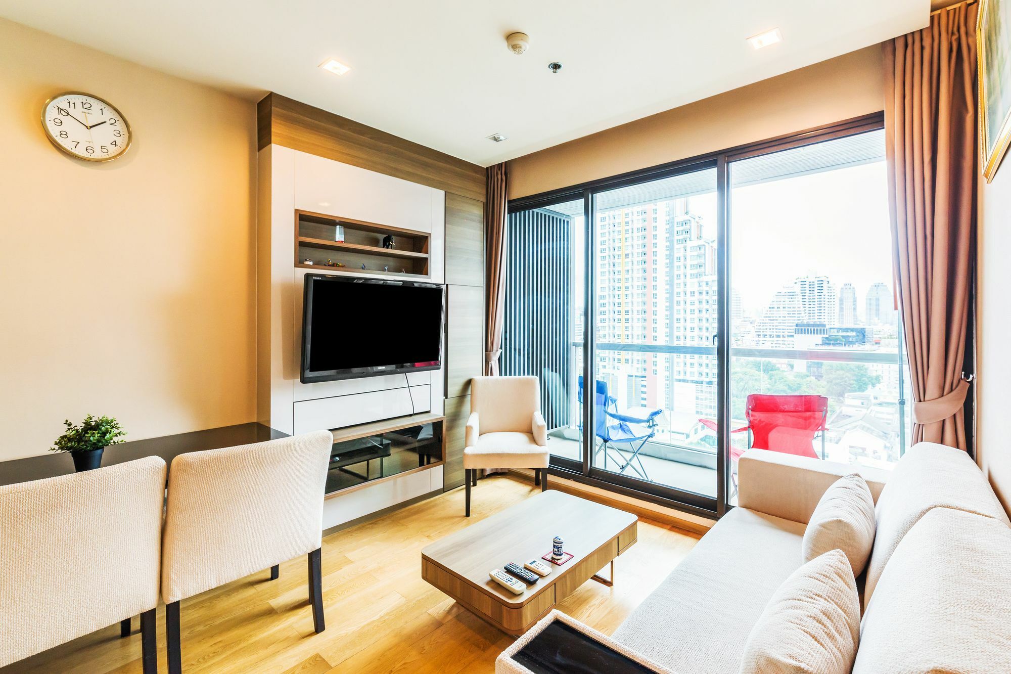The Address Sathorn By Favstay Bangkok Exterior foto