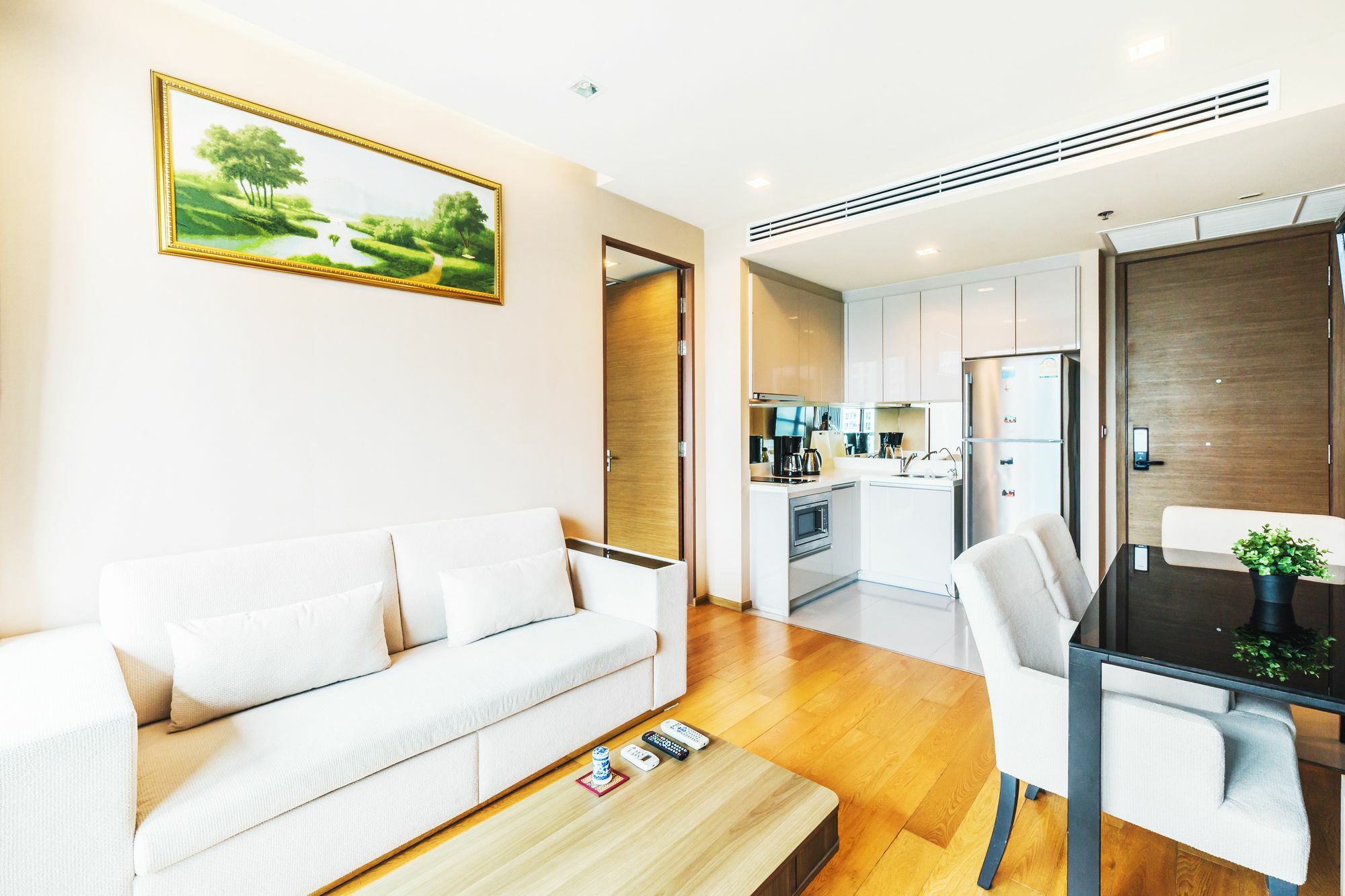 The Address Sathorn By Favstay Bangkok Exterior foto