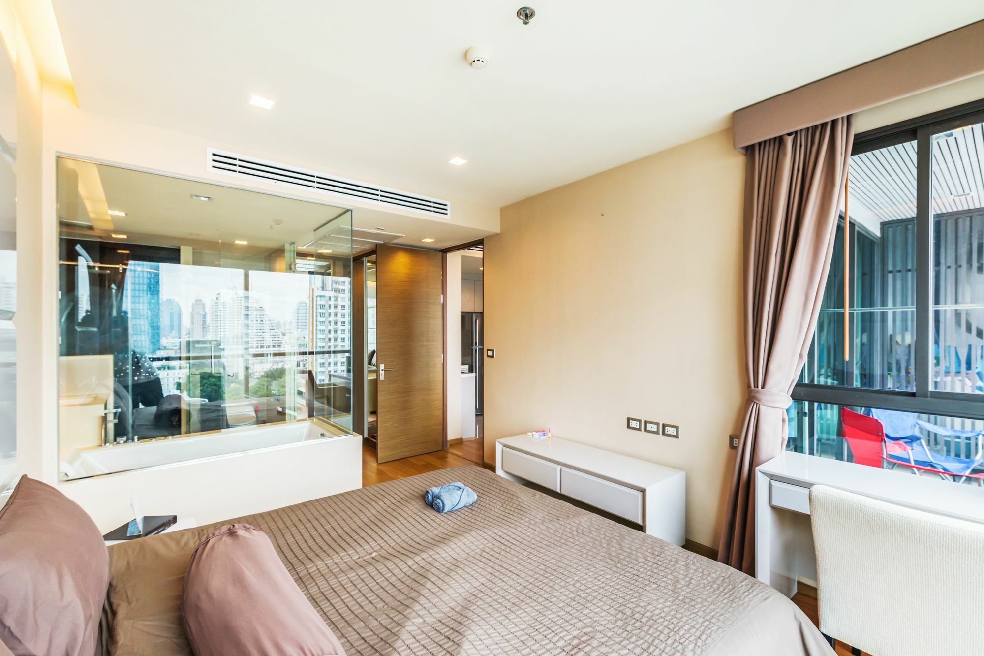 The Address Sathorn By Favstay Bangkok Exterior foto